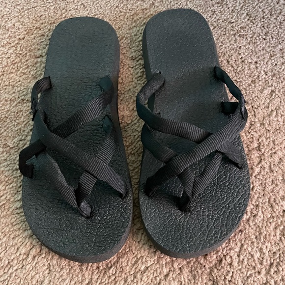 zealand Shoes Yoga Mat Sandals Poshmark